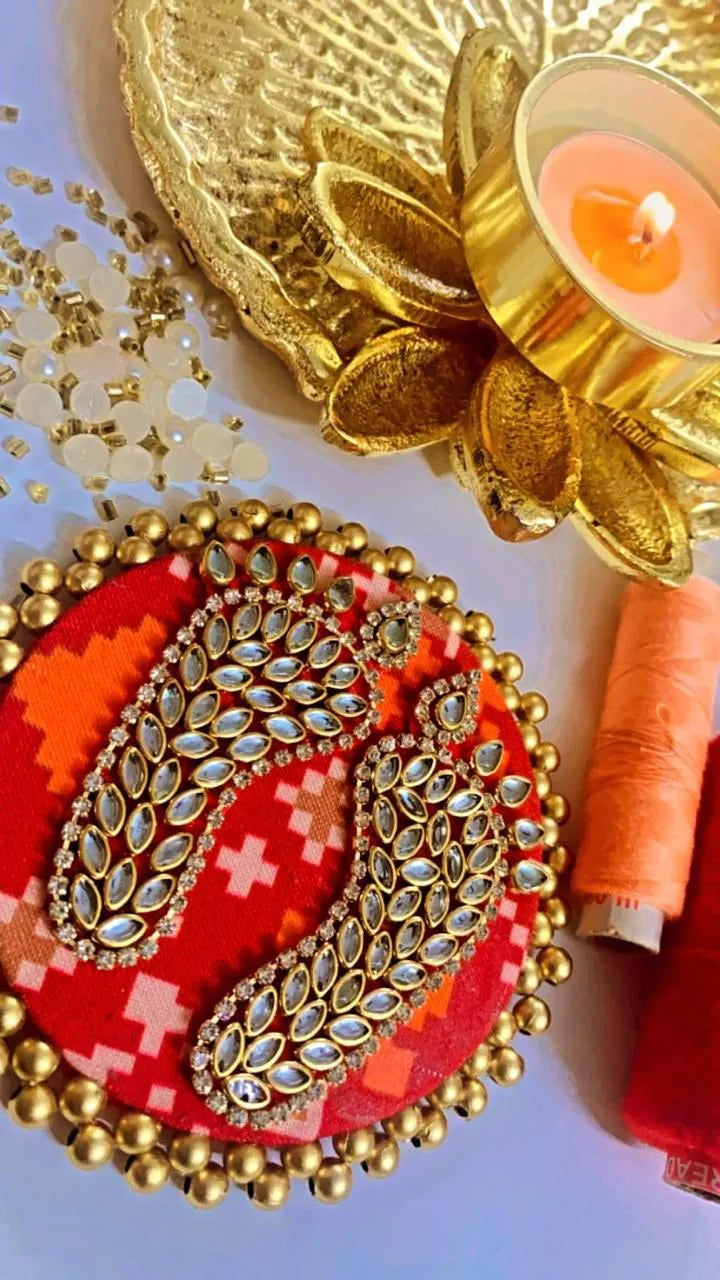 Kundan Patola Laxmi Charan