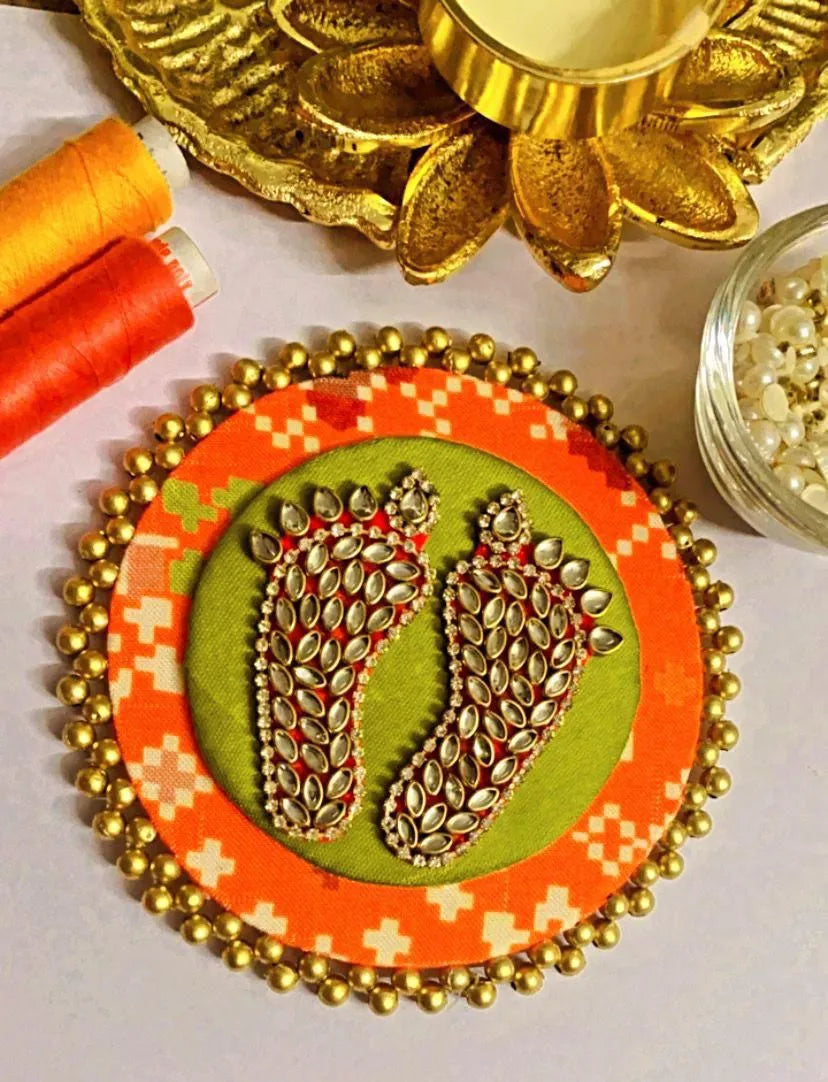 Kundan double-layered laxmi charan