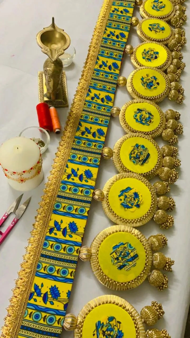 Intricate Pichwai Art Reversible Bandhanwar