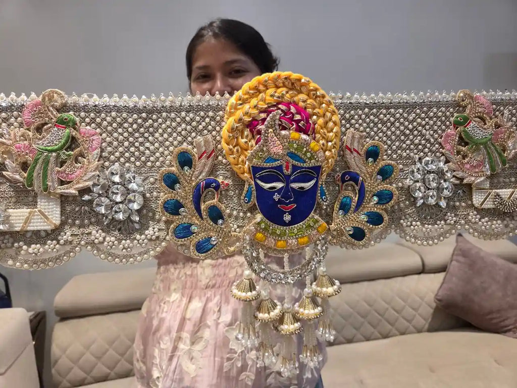 Divine Royale Zardosi Shreenathji Bandhanwar