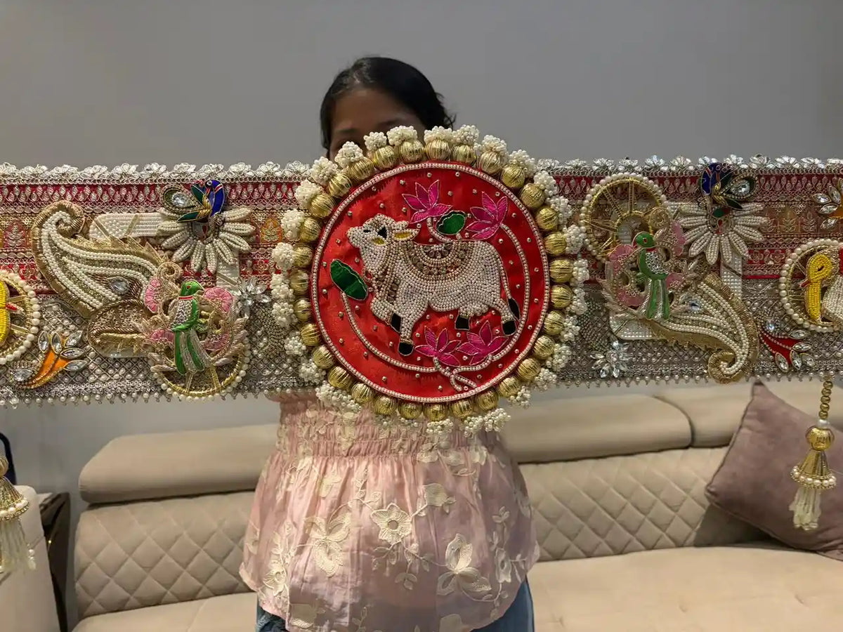 Traditional Gau Shringar Heritage Bandhanwar