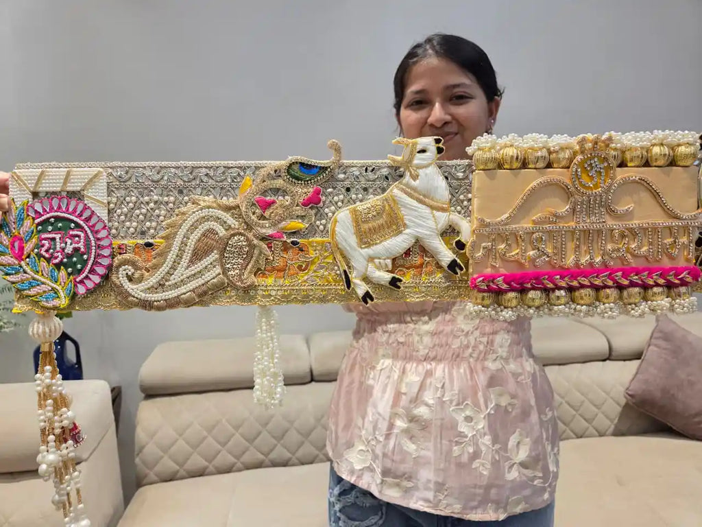 Divine Shyam Shringar Rajsi Bandhanwar