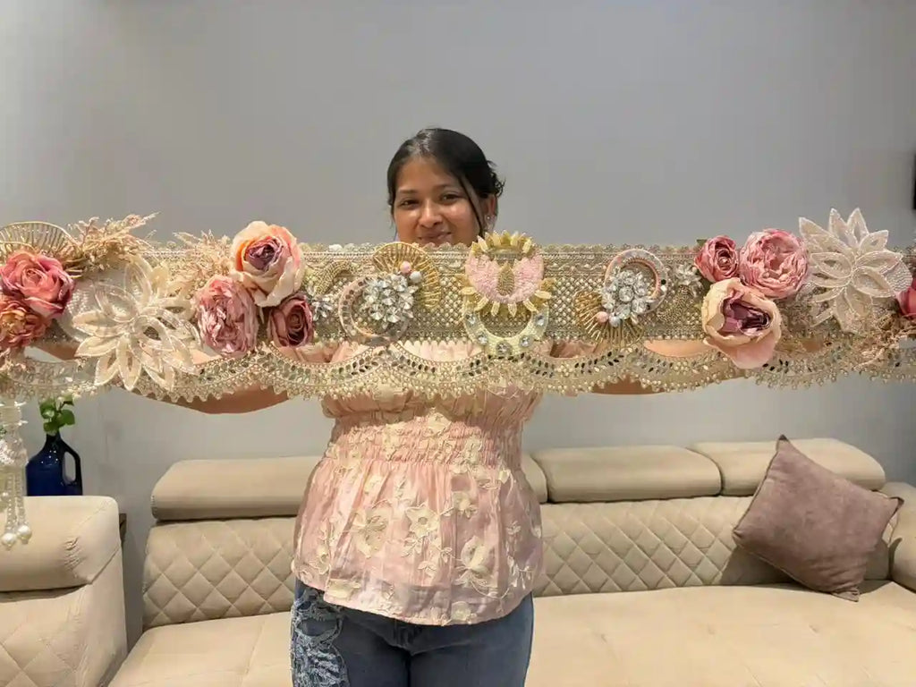 Lotus Grace Pink Floral Bandhanwar