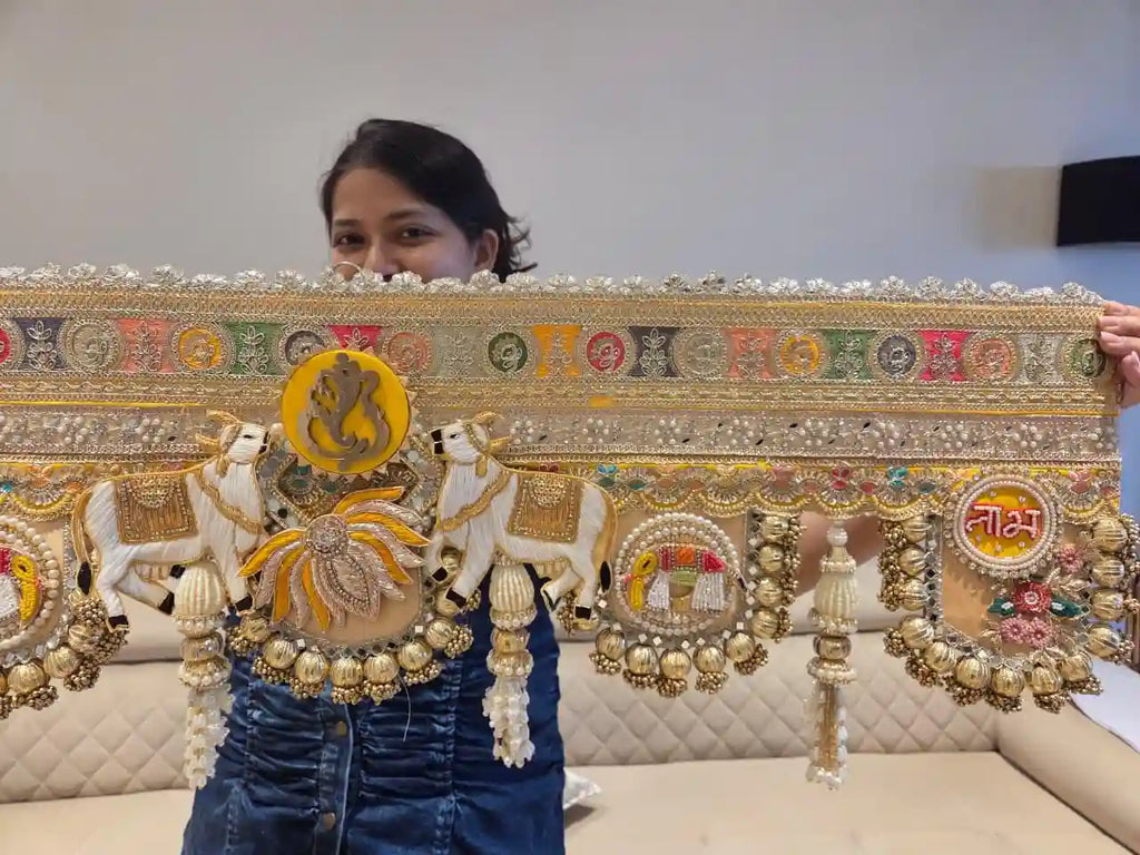 Rajsi Shubh Labh Bandhanwar in Yellow