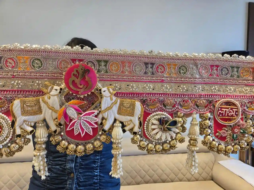 Mangal Aangan Shubh Labh Bandhanwar in Pink