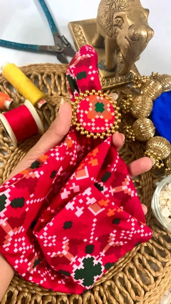 Royal Patola & Pichwai Pocket Square + Adjustable Ring