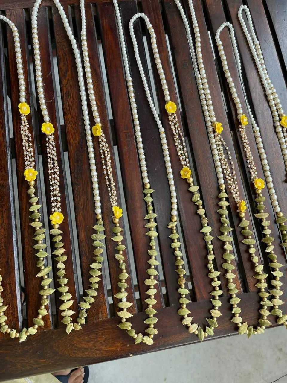 Floral pearl elaichi mala