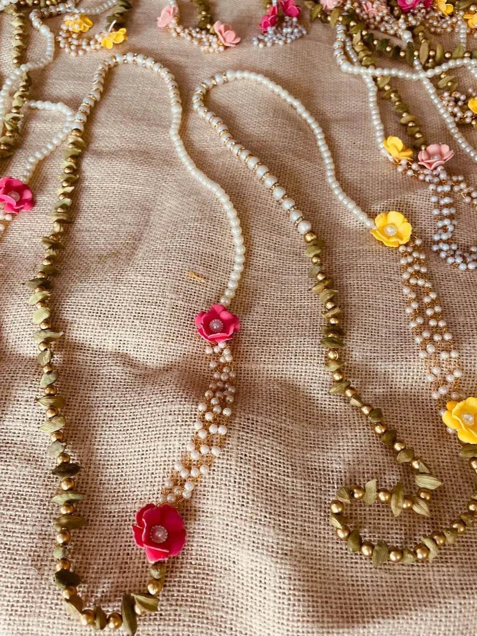 Floral pearl elaichi mala