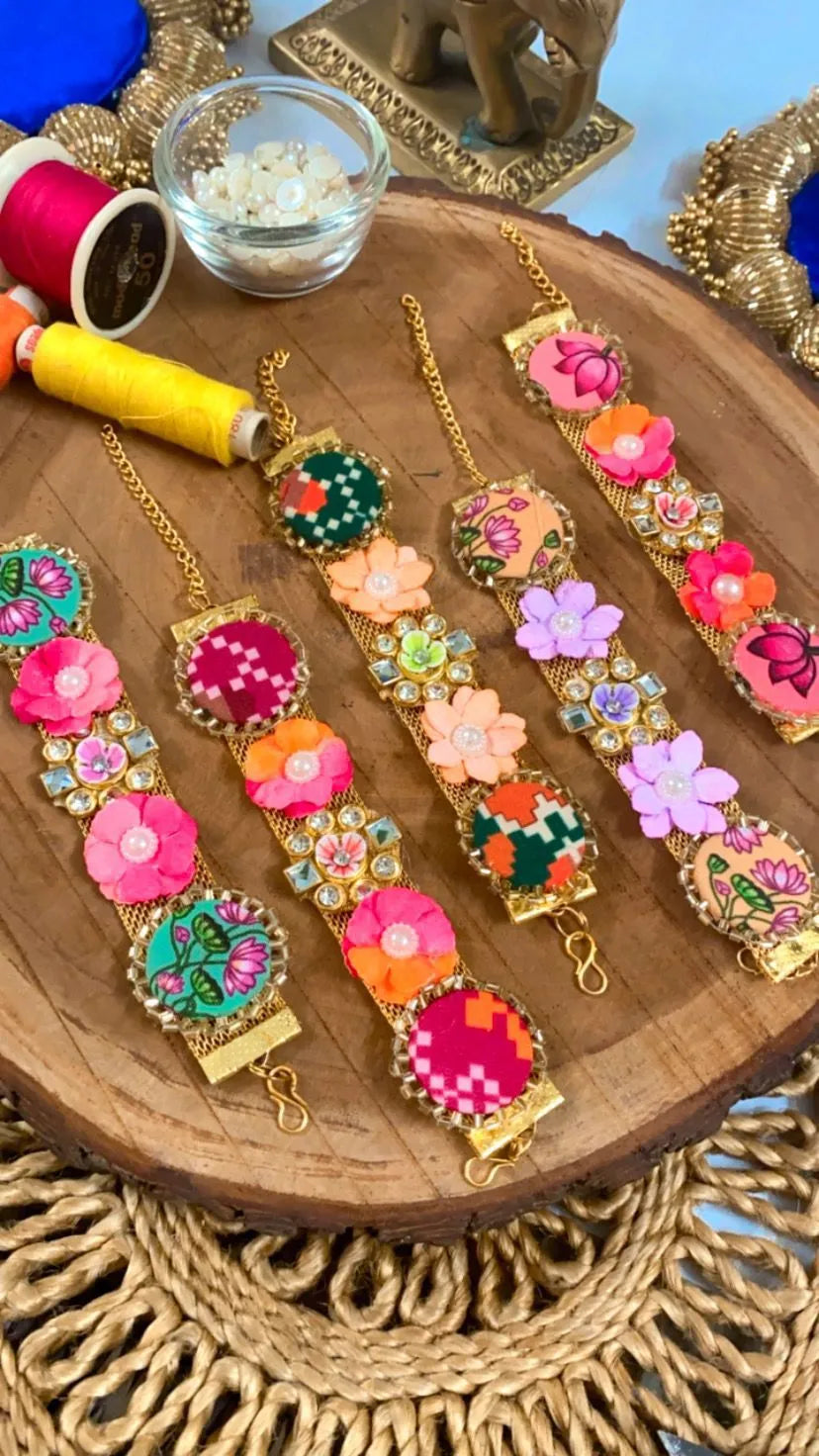 Floral & Elegant Patola bracelet