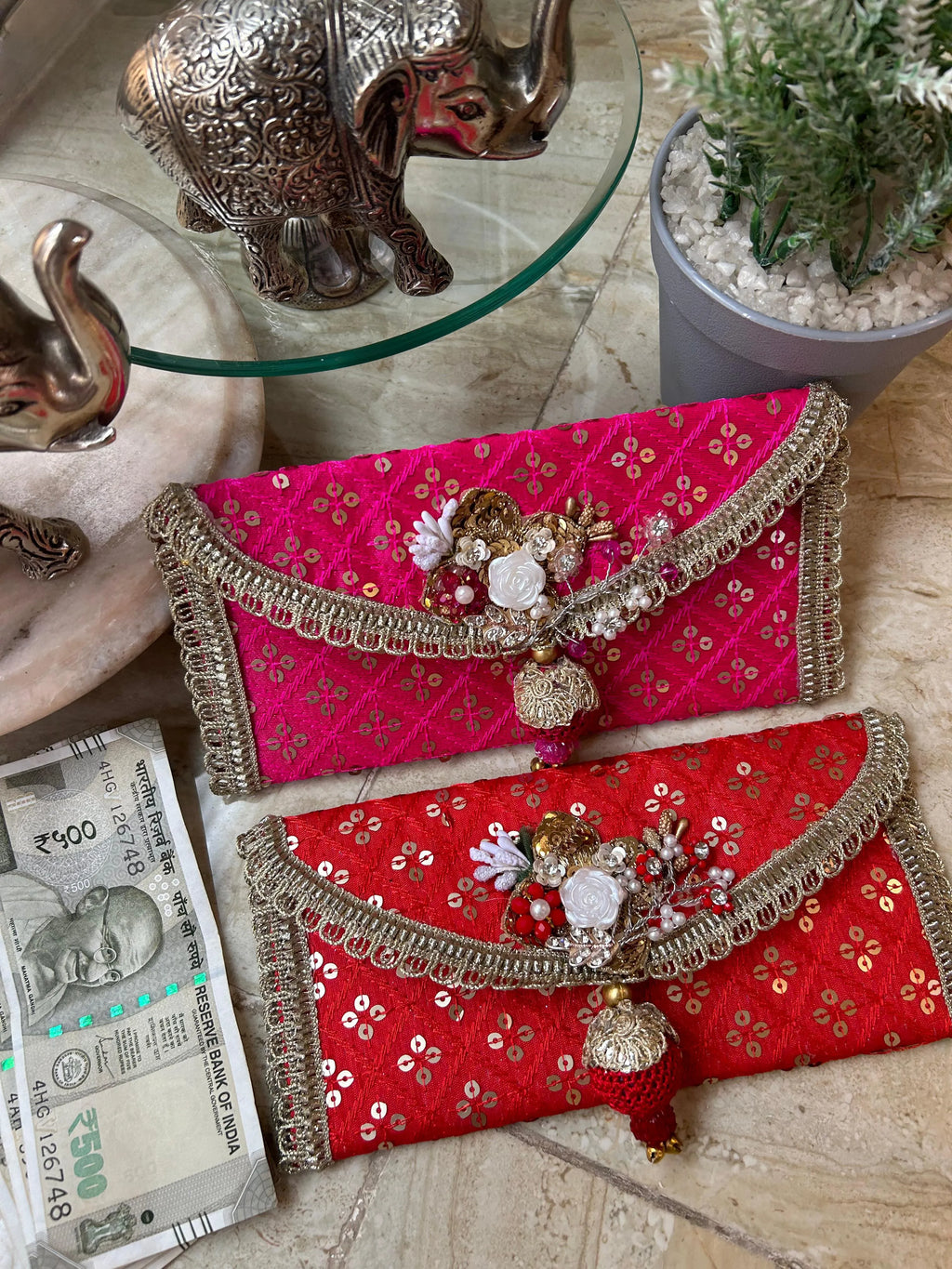 Signature Festive Envelope