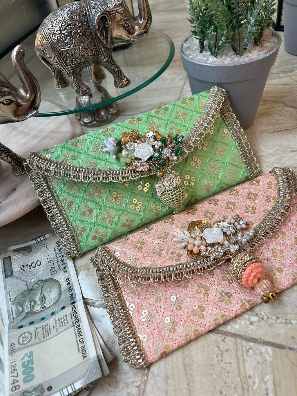 Signature Festive Envelope