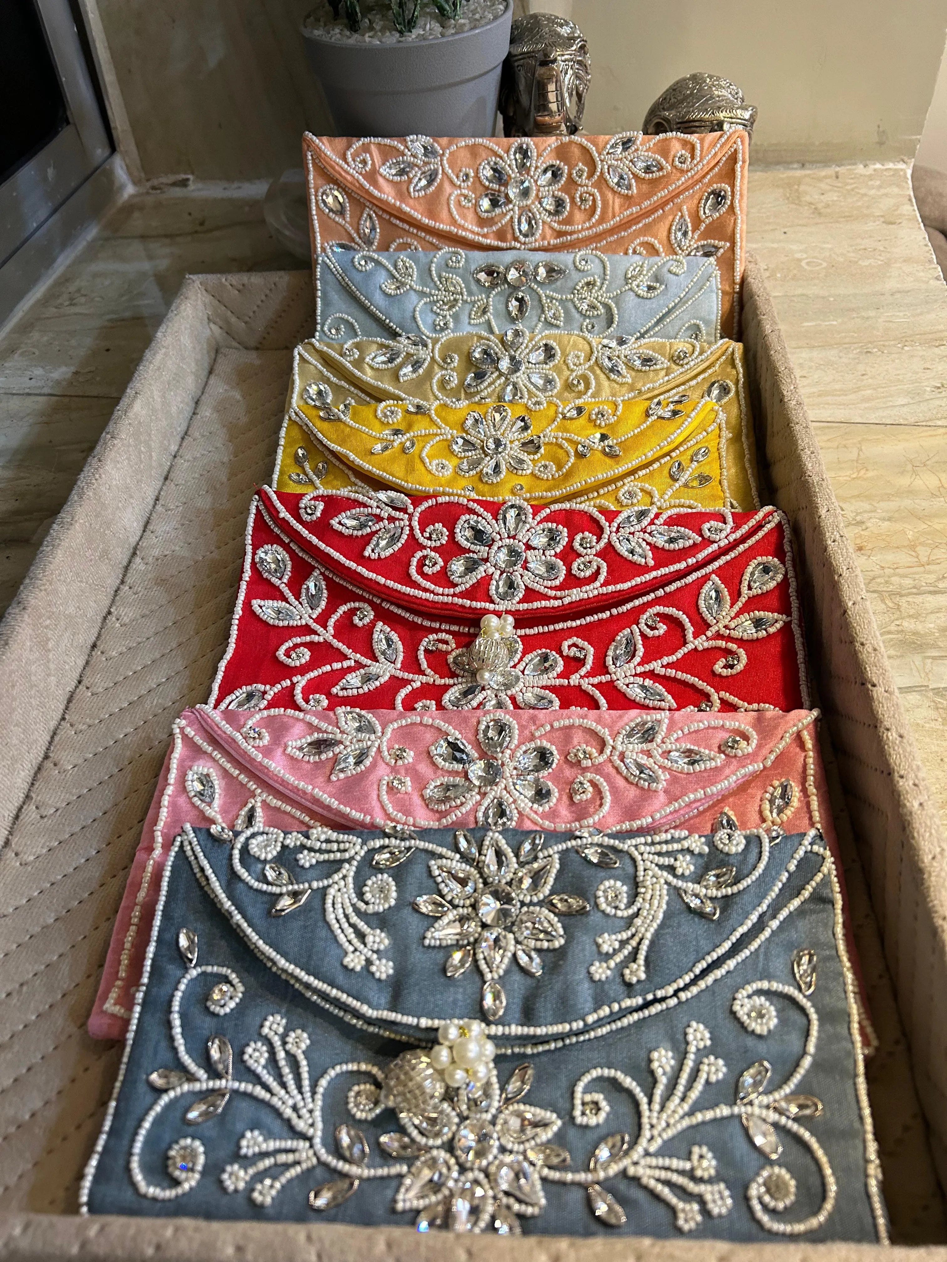 Kundan Pearl Work Envelope