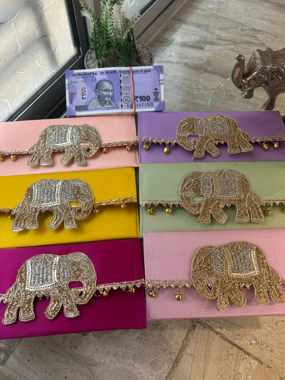 Traditional & Luxe Elephant Envelope (Mix colors)