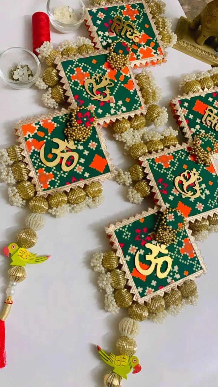 Premium All-in-one Parrot Reversible Hanging Pair