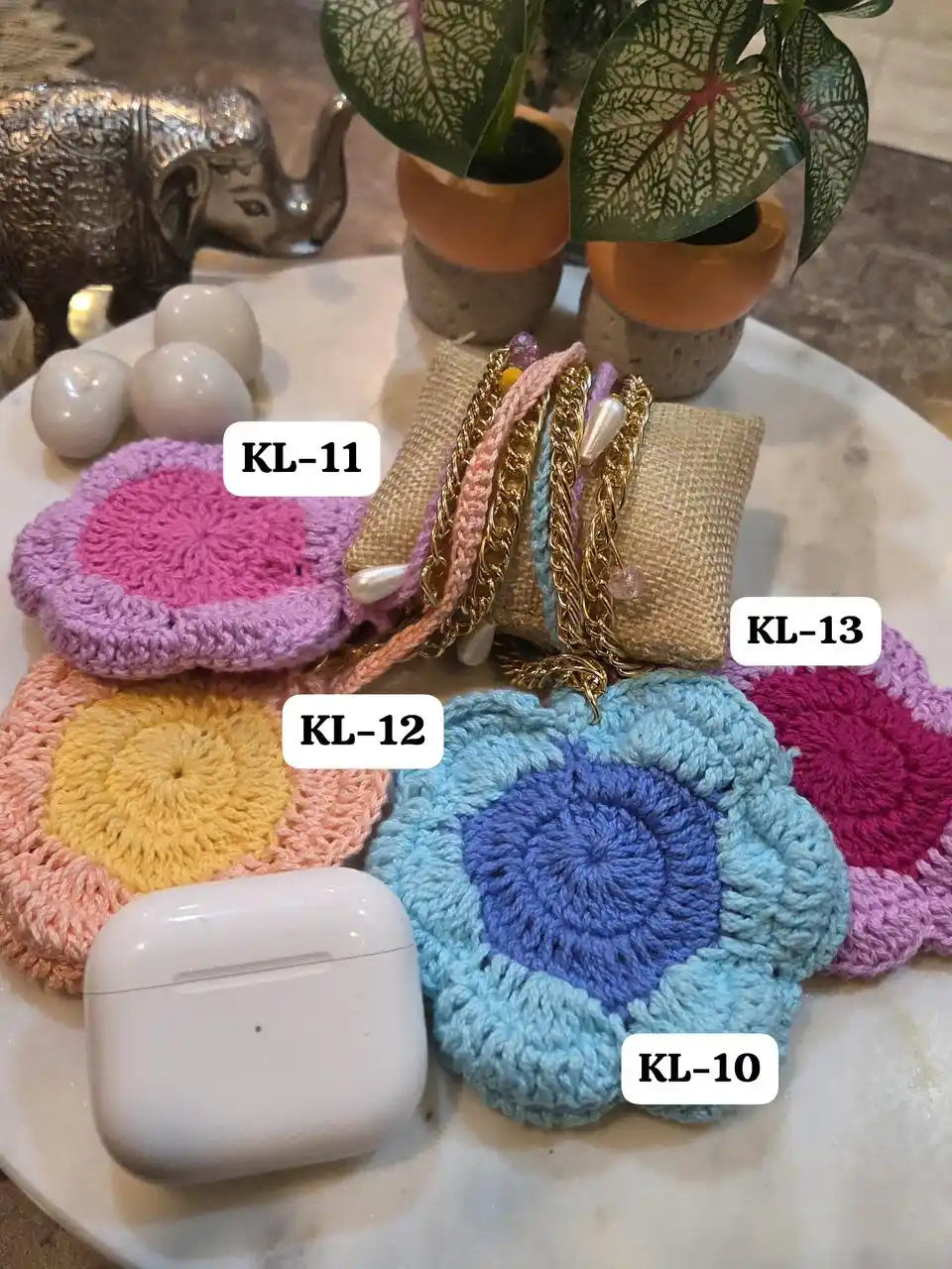 Eye-catching Crocia Flower Bracelet Bag Charm in shades of blue
