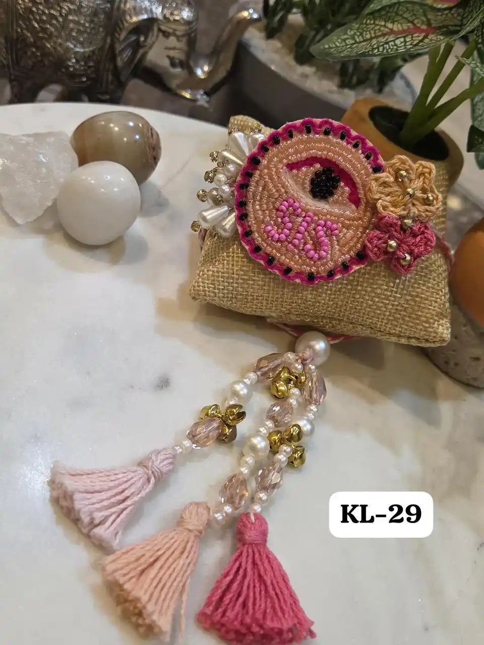 Stylish & Chic 'Sis' Bracelet
