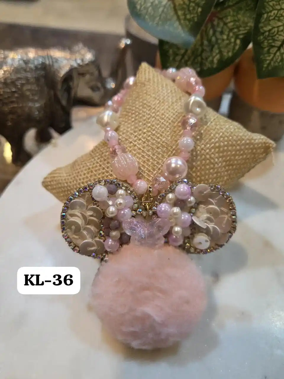 Elegant Beaded Minnie Mouse Fur Bracelet in blush pink