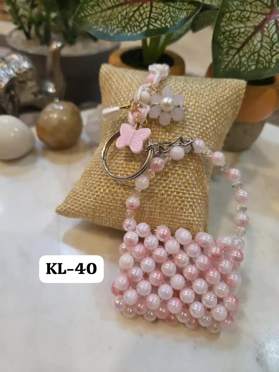 Statment Intricate pearl Bag Lumba (Mix colors)