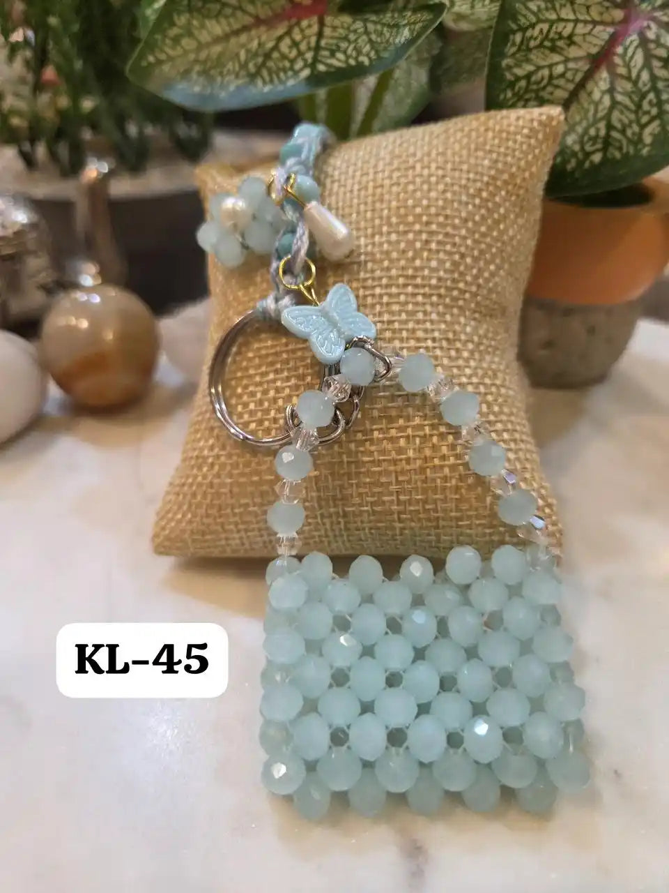 Statment Intricate pearl Bag Lumba (Mix colors)