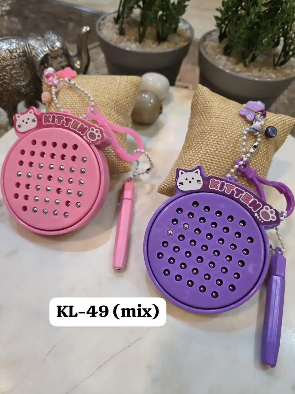 Playful Magnetic Pad Lumba with Pen