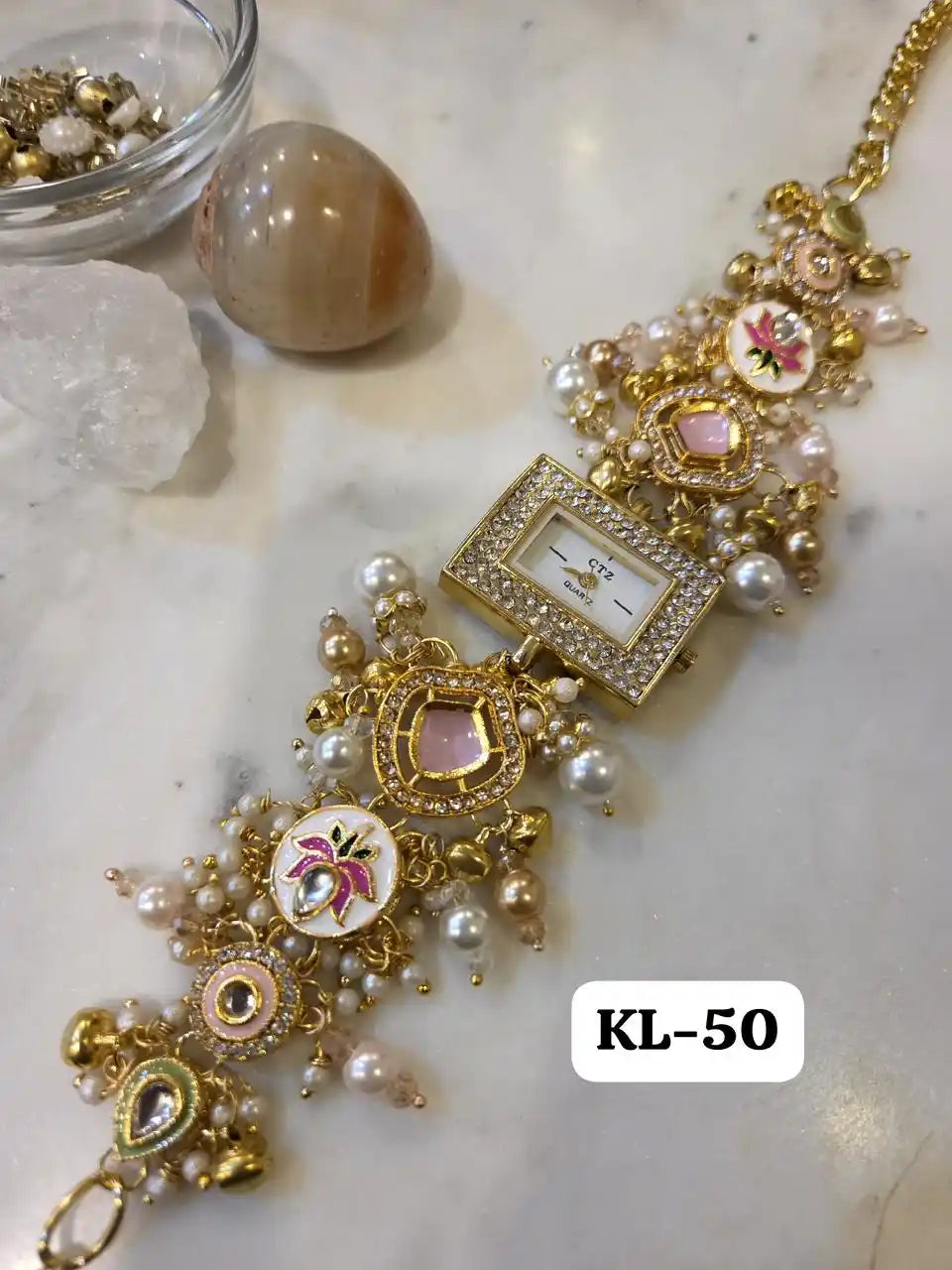 Elegant & Premium Kashmiri Watch (Light Pink)