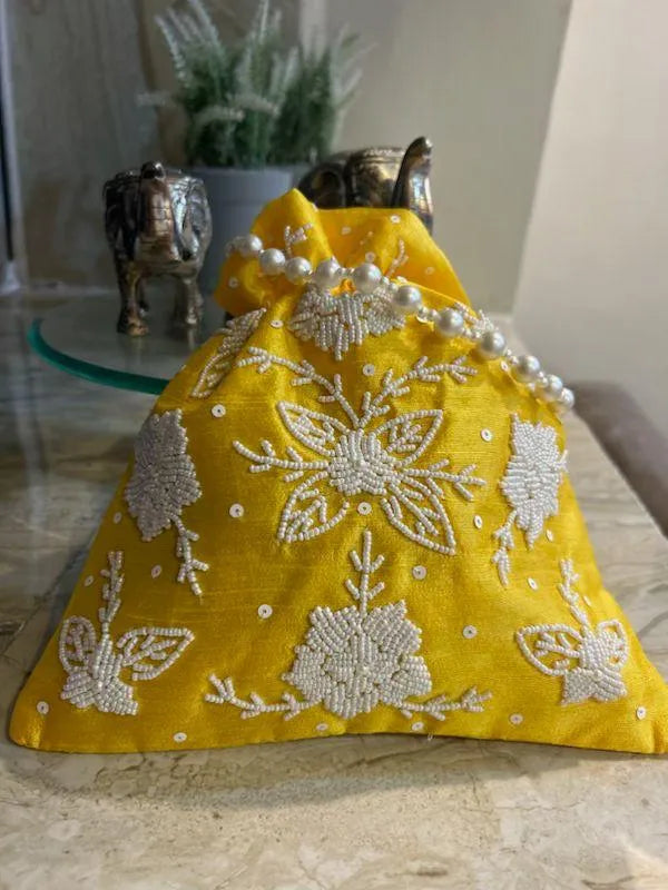 Pearl Grace Potli