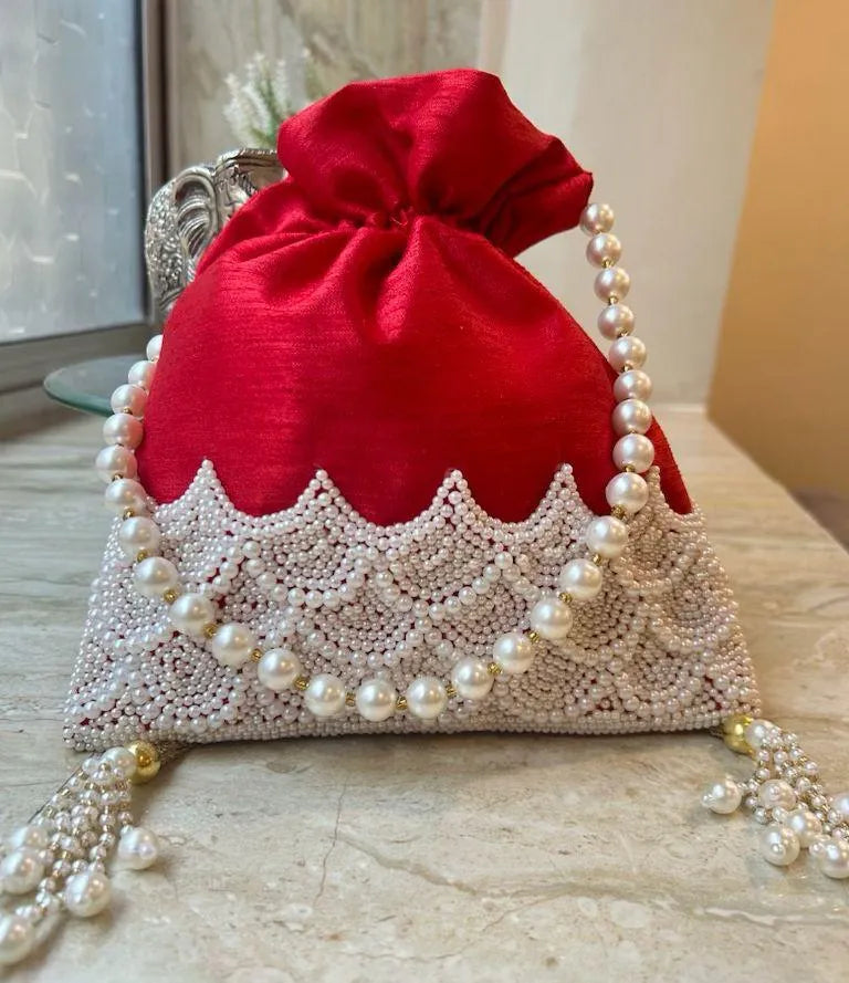 Luxe Intricate Pearl potli