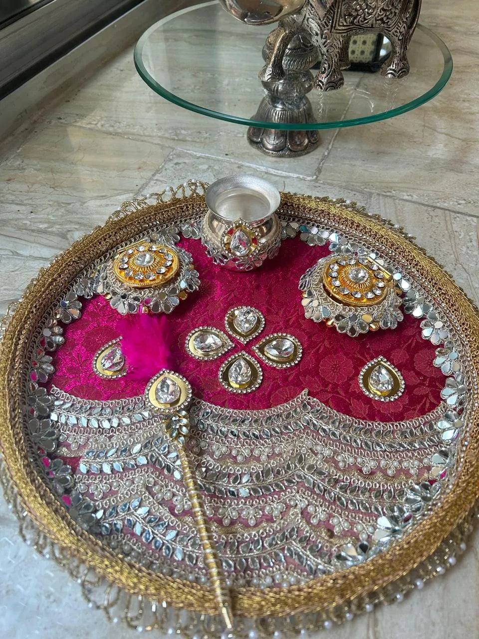 Divine Glow Aarta platter