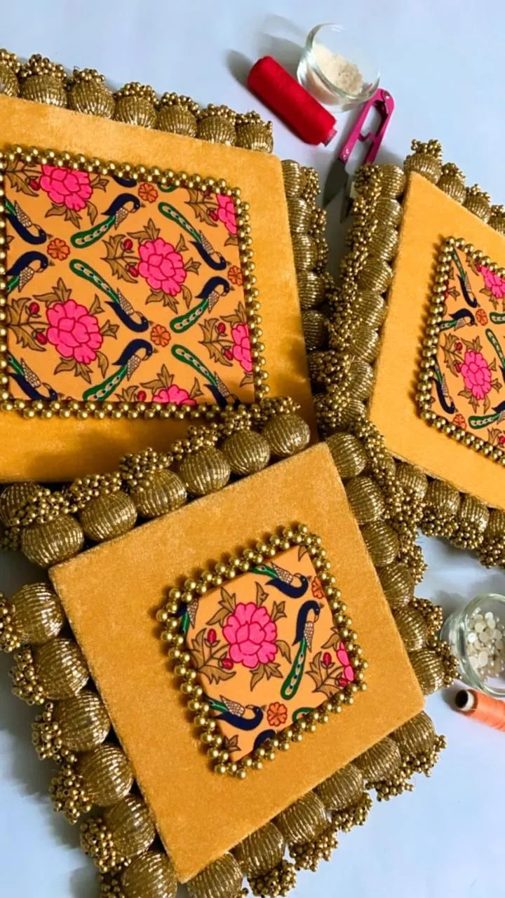 Versatile Reversible Double-layered Square Placemat Set (Set of 3) (Red & Yellow)