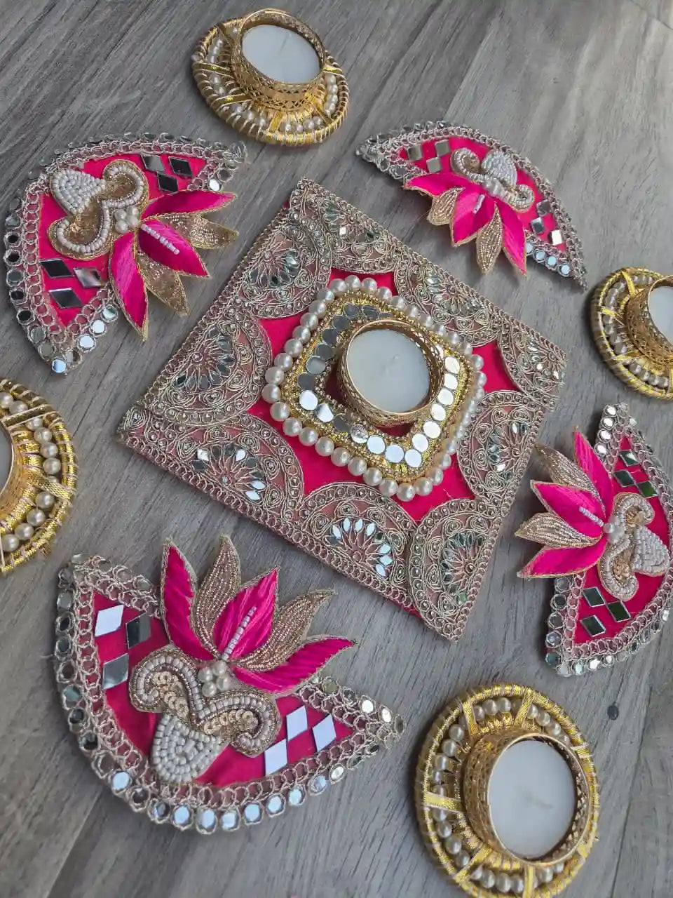 Pearl & Mirror Square Lotus Set