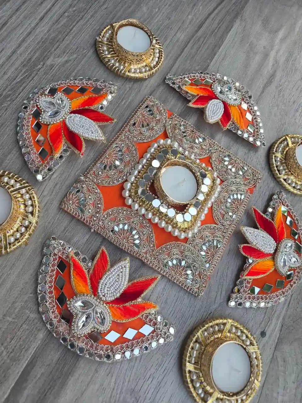 Pearl & Mirror Square Lotus Set