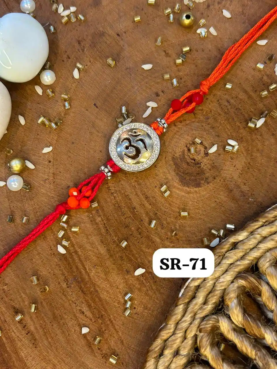 Signature Om Rakhi