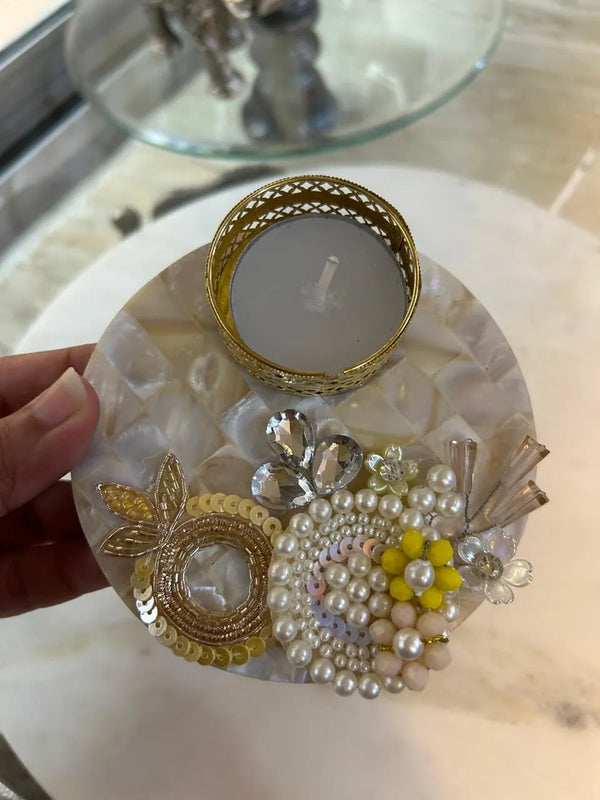 Statement Mother of Pearl Embellished T-light (Set of 2)