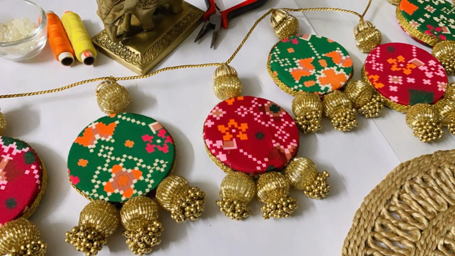 Reversible Resham Dori Patola & Pichwai Bandhanwar