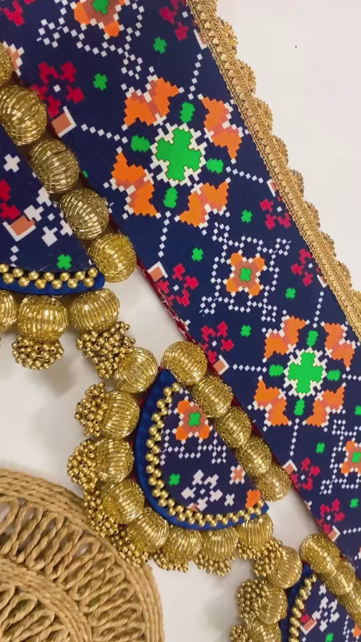 Blooming Regal Reversible Patola Bandhanwar