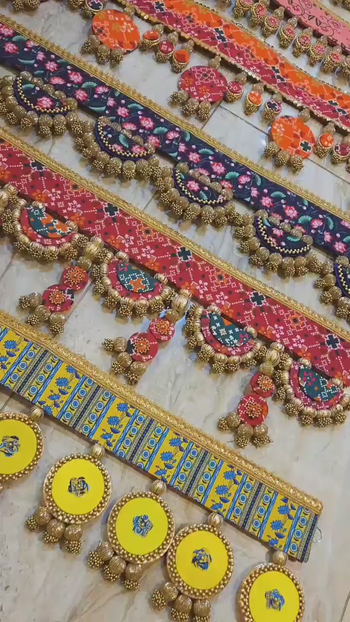 Timeless Patola Reversible Bandhanwar