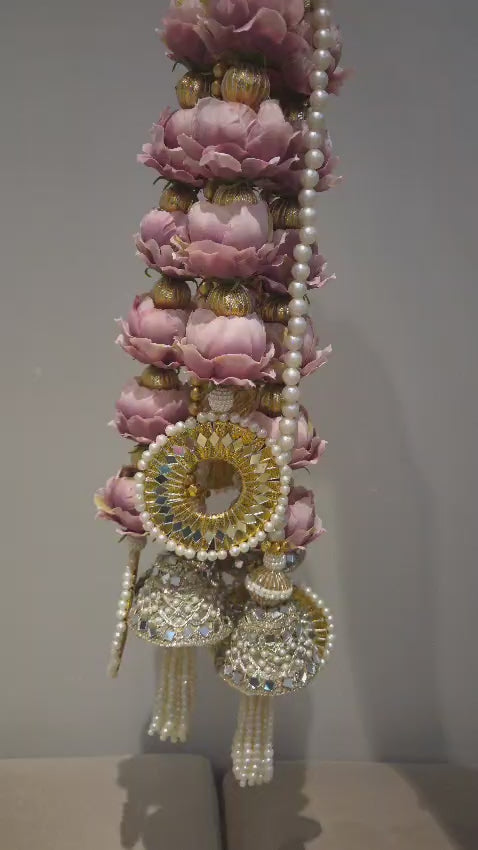 Floral Royale Hanging pair