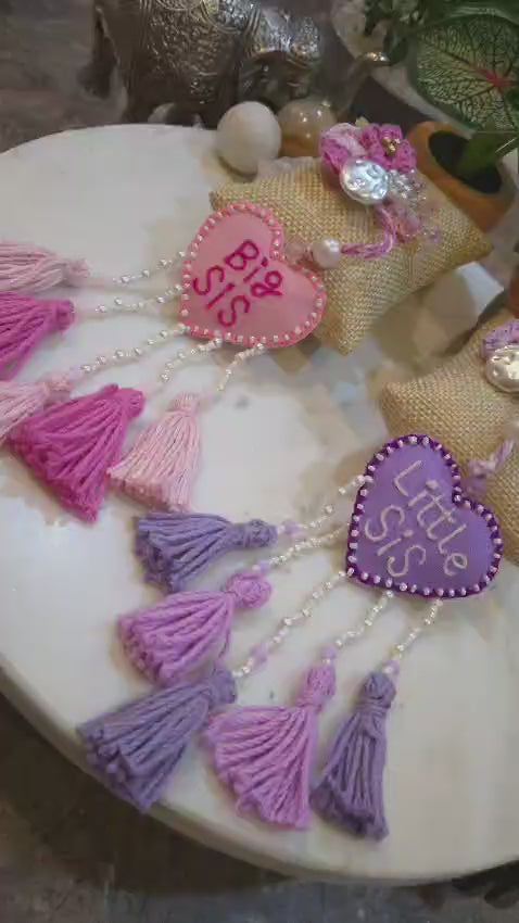 Chic & Stylish 'Little Sis' Bracelet