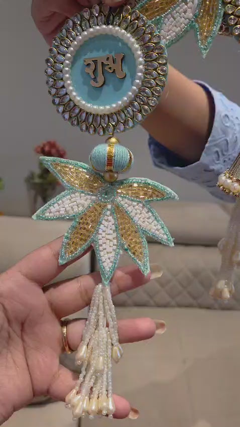 Pretty & Elegant Beaded Lotus Bandhanwar + Shubh-Labh Set