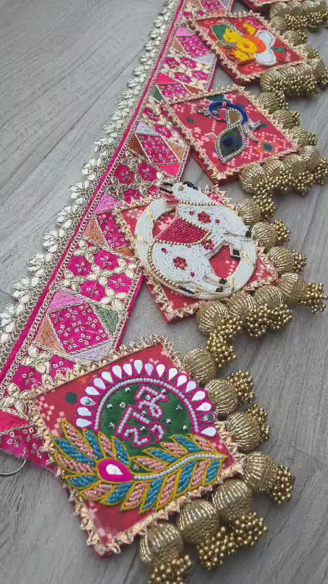 Pink Embroidered Lace All-in-One Traditional Patola Bandhanwar