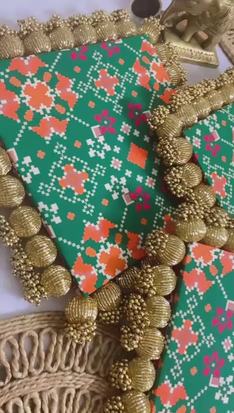 Versatile Reversible Square Placemat Set (Set of 3)